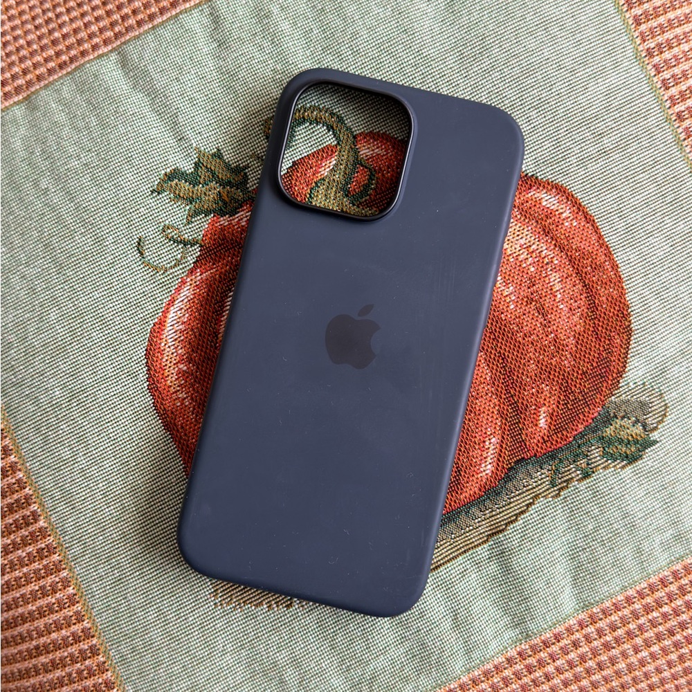 Black Silicone iPhone 16 pro max Case
